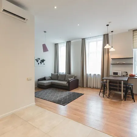 Lux - Easy Apartamento