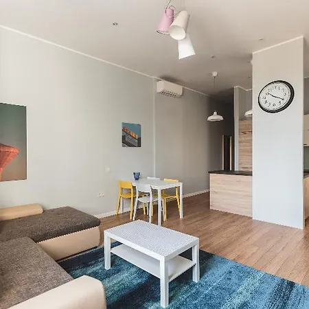 Lux - Easy Apartamento